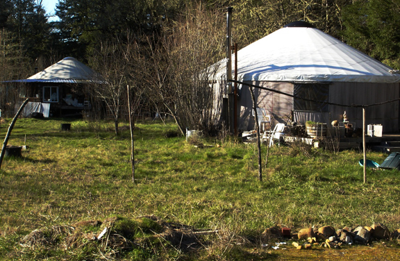 bld-yurts.jpg